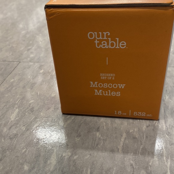 Brushed copper design moscow mules. - Picture 2 of 3